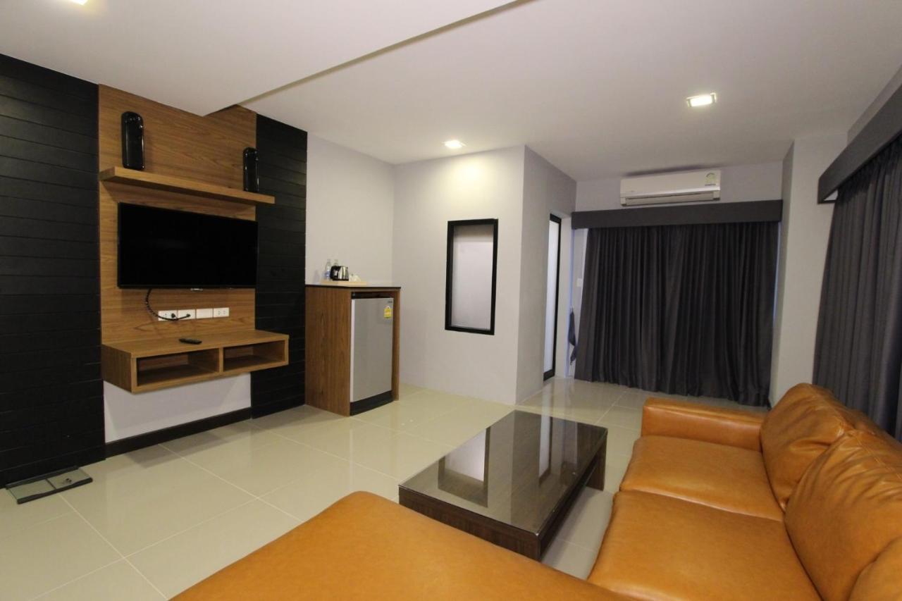 The Leisure Hotel Bang Bo Екстериор снимка