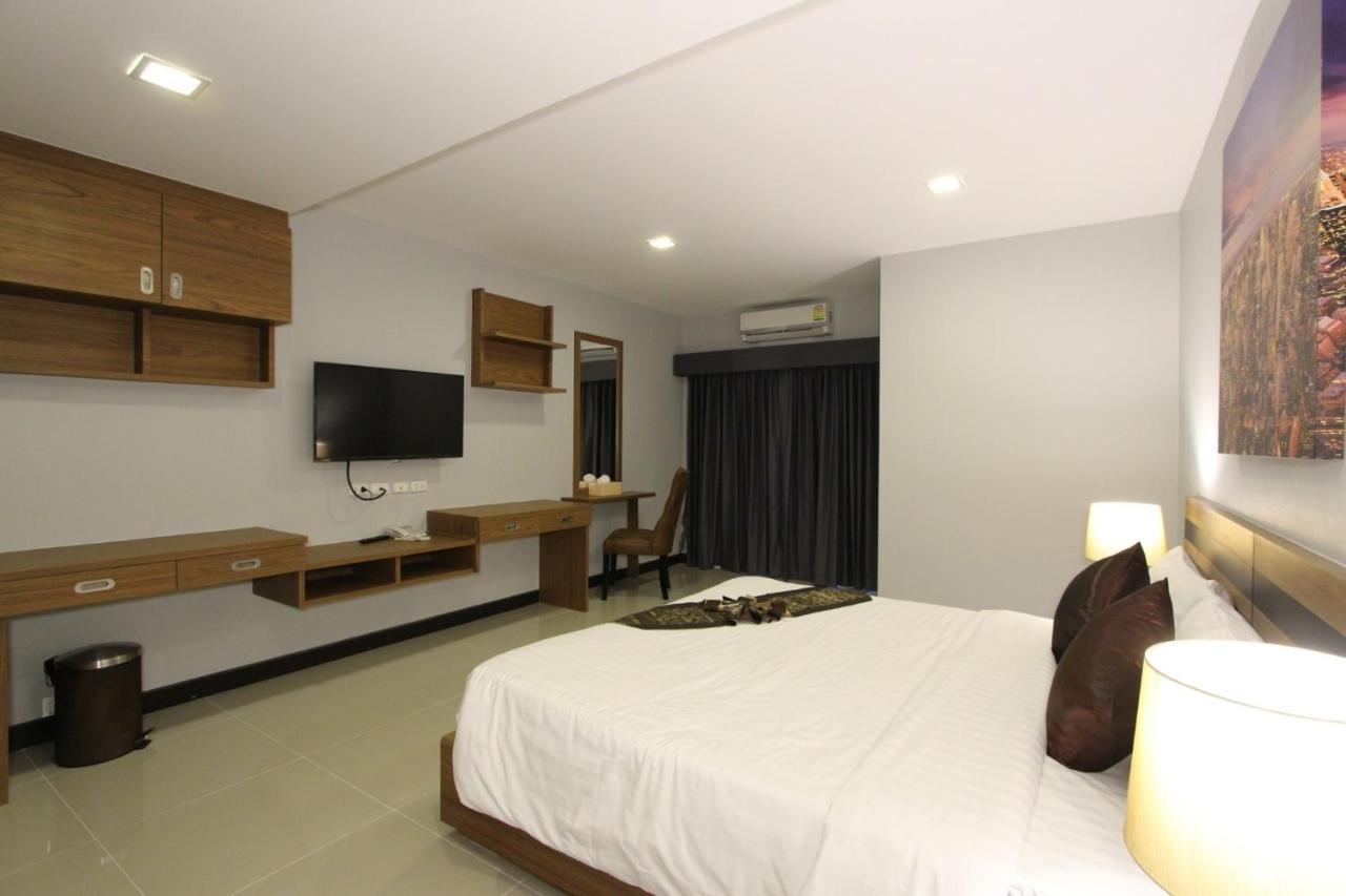 The Leisure Hotel Bang Bo Екстериор снимка