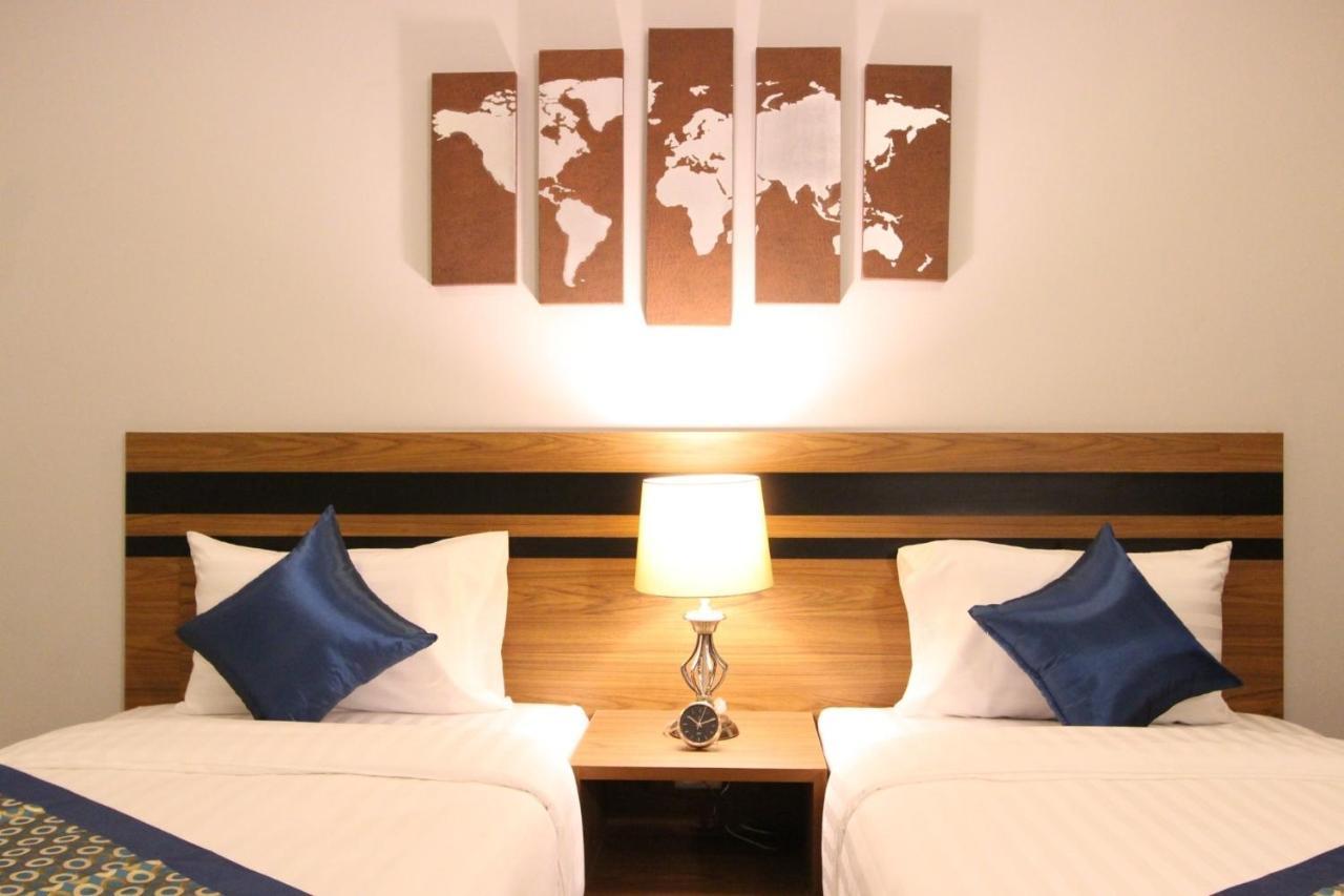 The Leisure Hotel Bang Bo Екстериор снимка