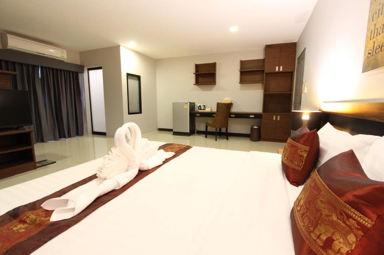 The Leisure Hotel Bang Bo Екстериор снимка