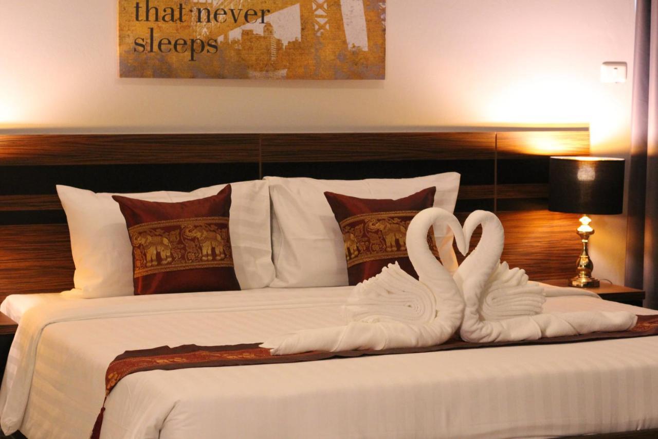 The Leisure Hotel Bang Bo Екстериор снимка